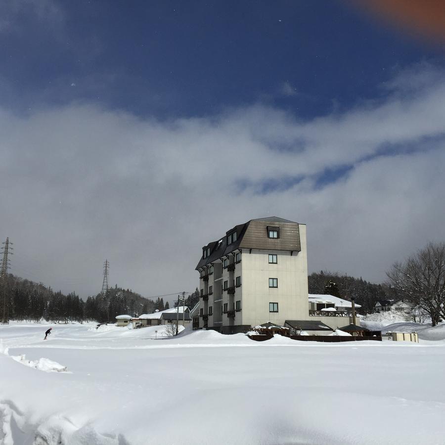 Schole Hakuba Hotel Buitenkant foto
