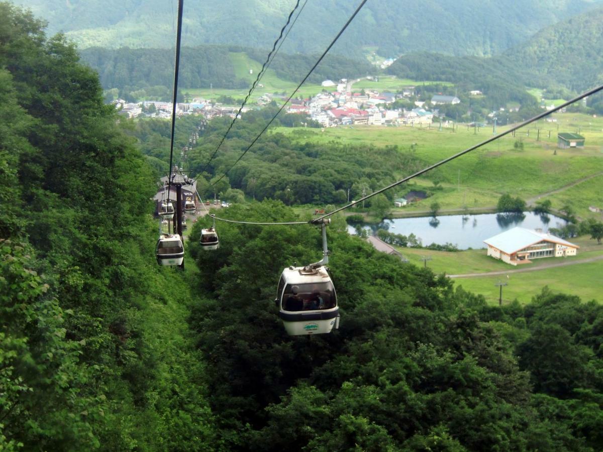 Schole Hakuba Hotel Buitenkant foto