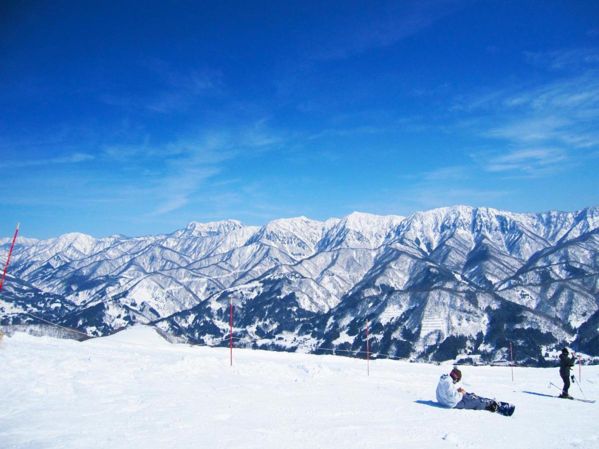 Schole Hakuba Hotel Buitenkant foto